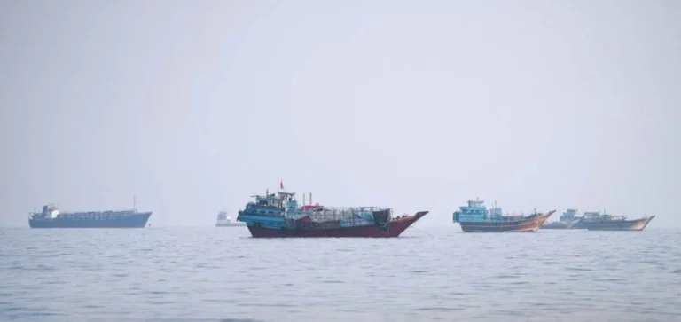 US pressure mounts on Iran as flights disrupted and Hormuz tensions persist
