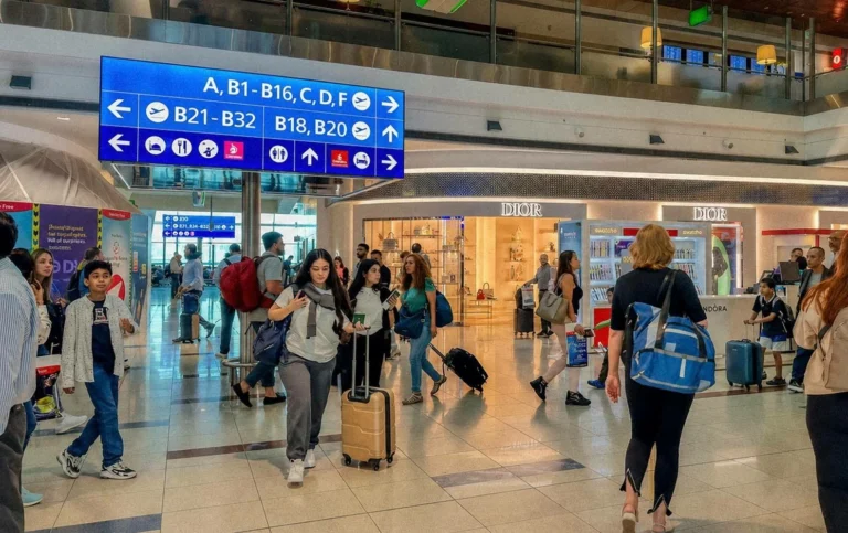Want to bring your family or friend to Dubai? Here’s exactly how much you need to earn to sponsor their visit visa