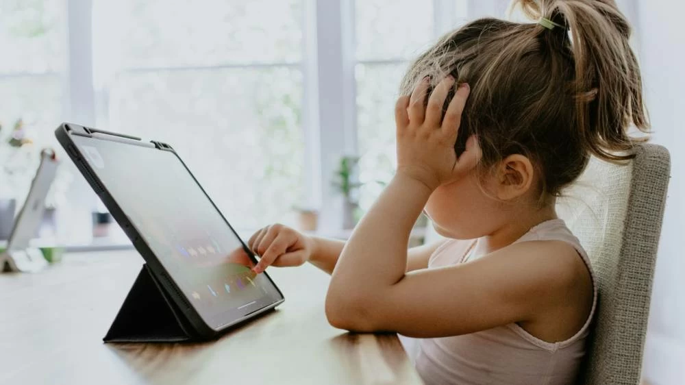 UAE social media age rules explained: Under-15s banned, four age verification methods and what changes for 15 and 16-year-olds