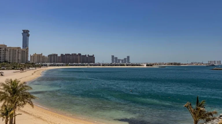 UAE weather for Sunday: Clear to partly cloudy skies, humid at night
