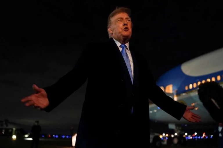 Trump confirms meeting with Anthropic chief, reiterates opposition to slowing AI development