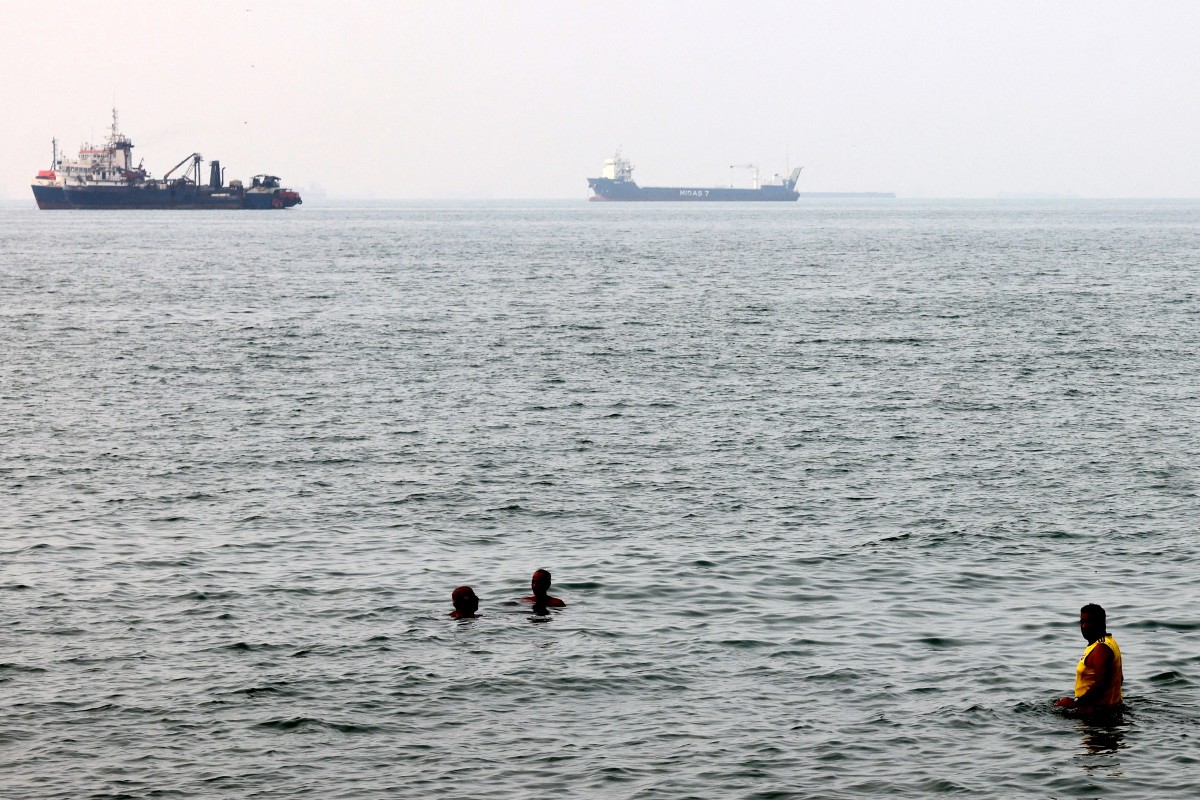 $12 Billion, no oil sanctions: Iran’s price to reopen Hormuz