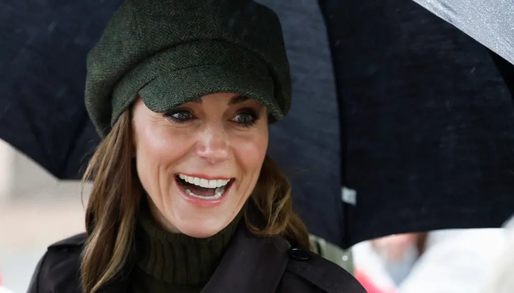 كيت ميدلتون تستقبل الخريف في اسكتلندا بإطلالة عملية من Burberry