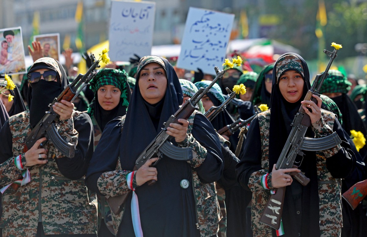 ‘The Sacrifice for Iran’: IRGC trains women on using weapons and drones