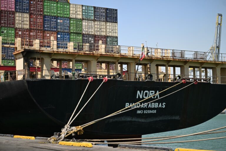 Iranian network of “oil trustees” bypasses US sanctions