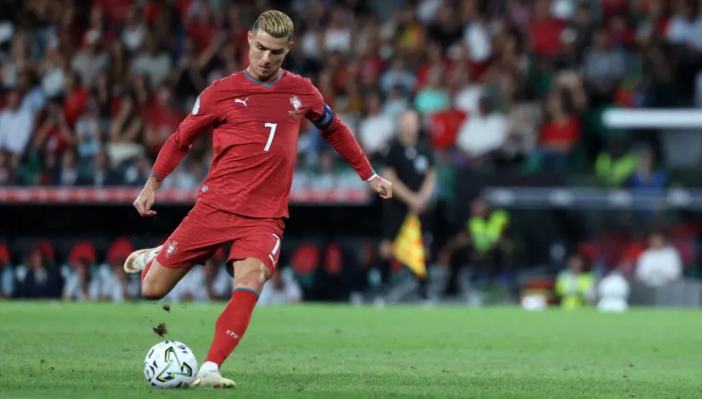 هل انتهى دور كريستيانو رونالدو مع منتخب البرتغال؟