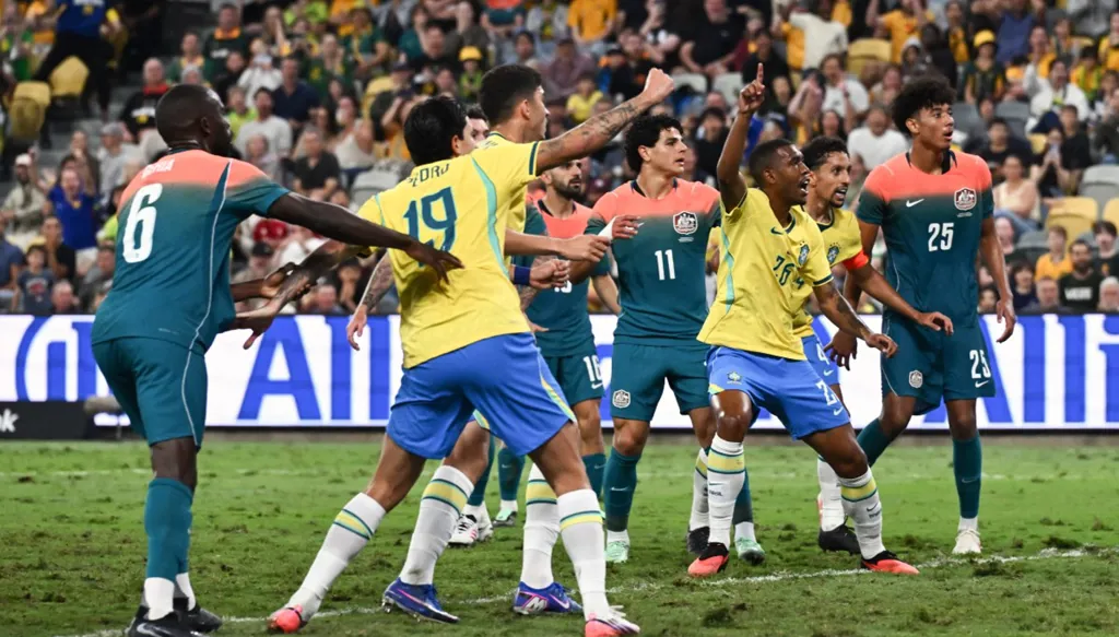القنوات الناقلة لمباراة البرازيل وأستراليا وموعد انطلاقها