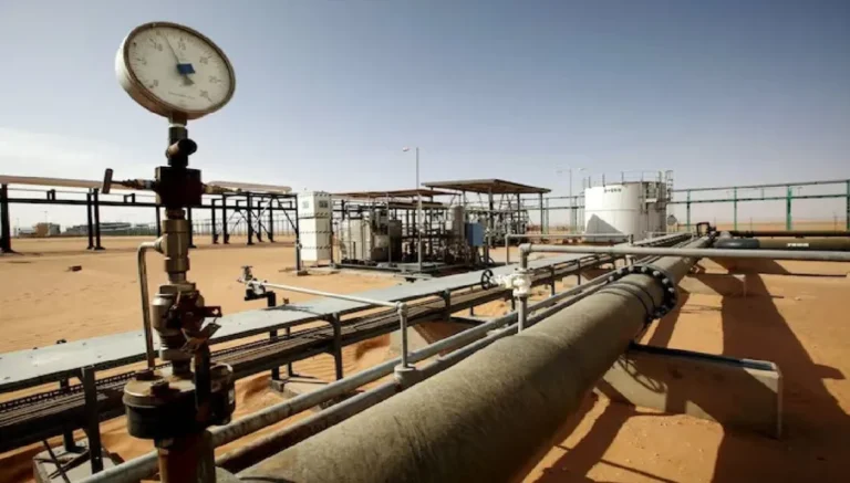 الأمم المتحدة تلوّح بالعقوبات بعد استهداف بنية تحتية نفطية في ليبيا