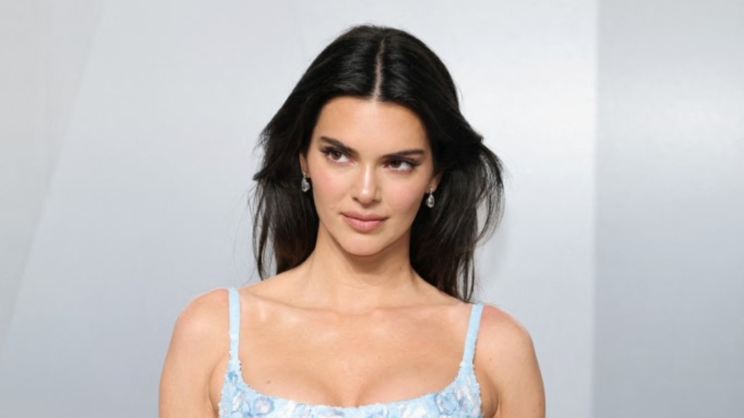 Kendall Jenner topless photos spark controversy over Instagram rules