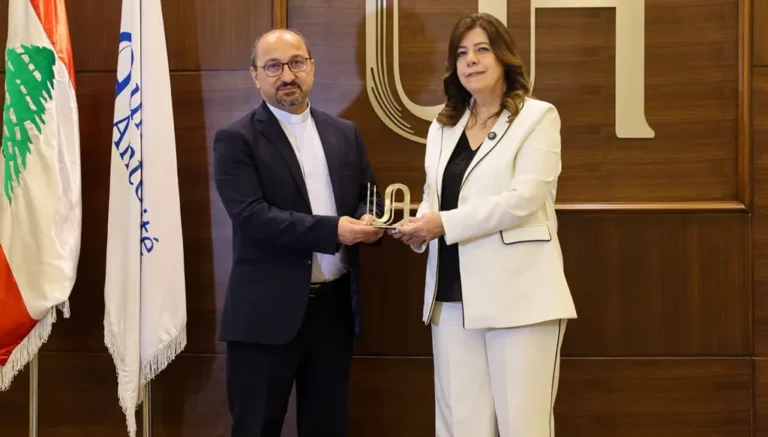 ندوة في الجامعة الأنطونية ضمن الأسبوع الرياضي في لبنان