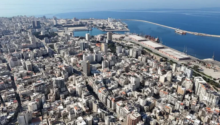 العراق وسوريا يتفقان على حزمة إجراءات لتسريع التجارة والعبور البري