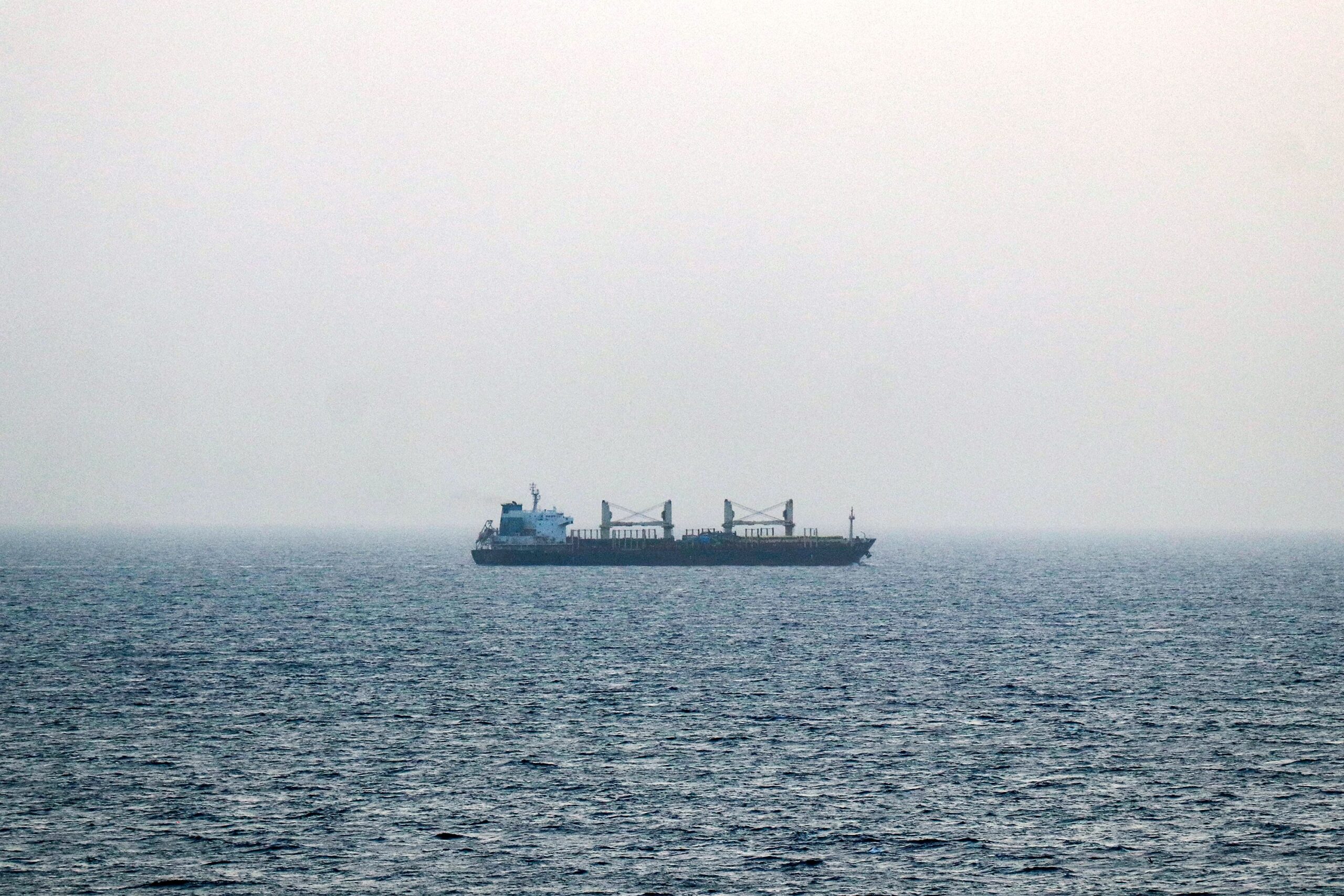 Italy prepares naval operation to protect ships transiting Bab Al-Mandab