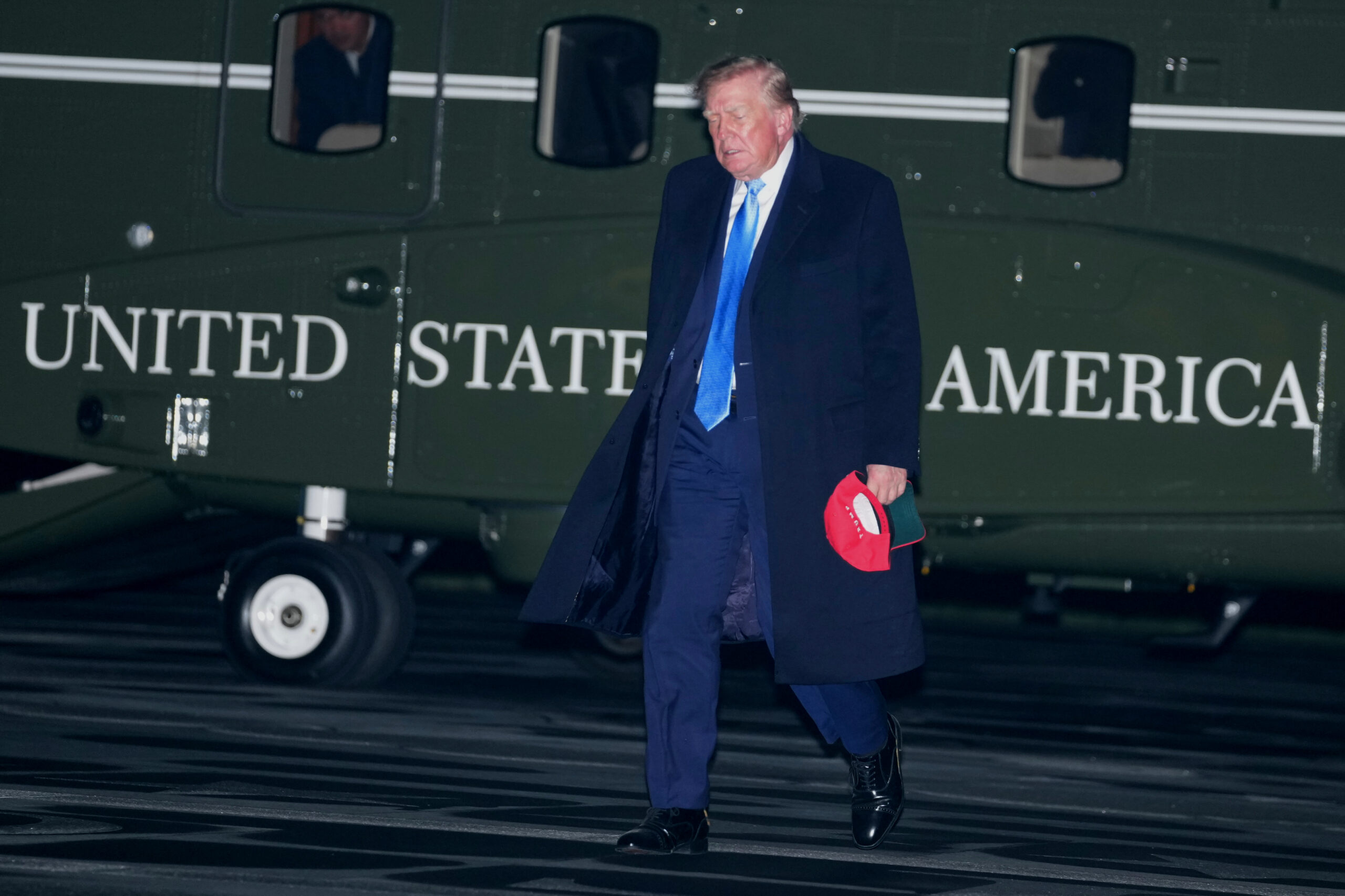 Trump offered to sell arms to China: US ambassador to Fox News