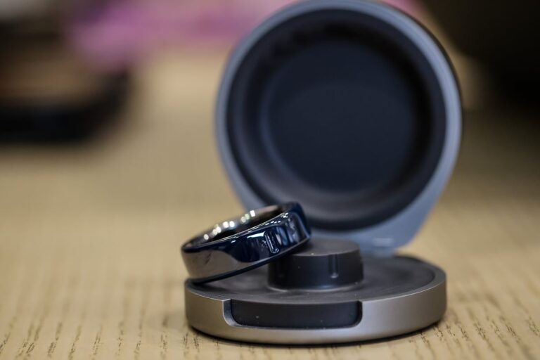 Oura delays $2.2 billion IPO amid market uncertainty