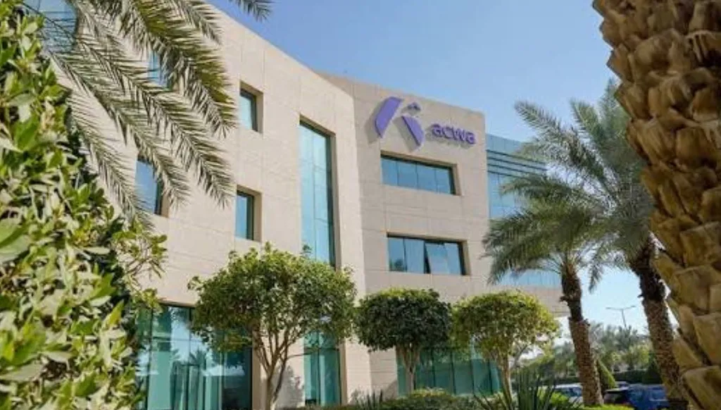 أكوا باور” تبدأ تشغيل محطتي كهرباء في السعودية لإنتاح 2,550 ميغاواط “
