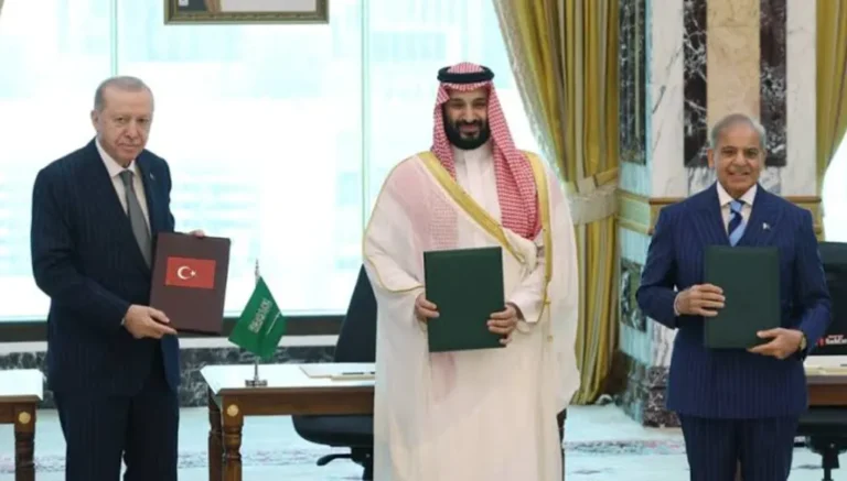 السعودية وتركيا وباكستان تستعد لعقد اجتماع عسكري “عاجل”