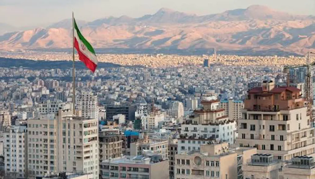 إيران… الناتج الإجمالي المحلي يتراجع بأكثر من 10% خلال الحرب