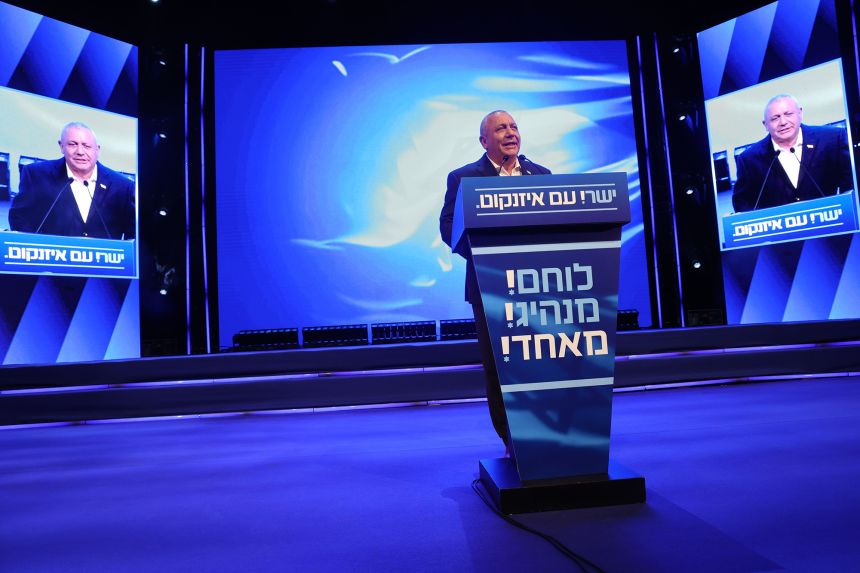 These Israelis want to fly home to vote. Netanyahu is trying to stop them