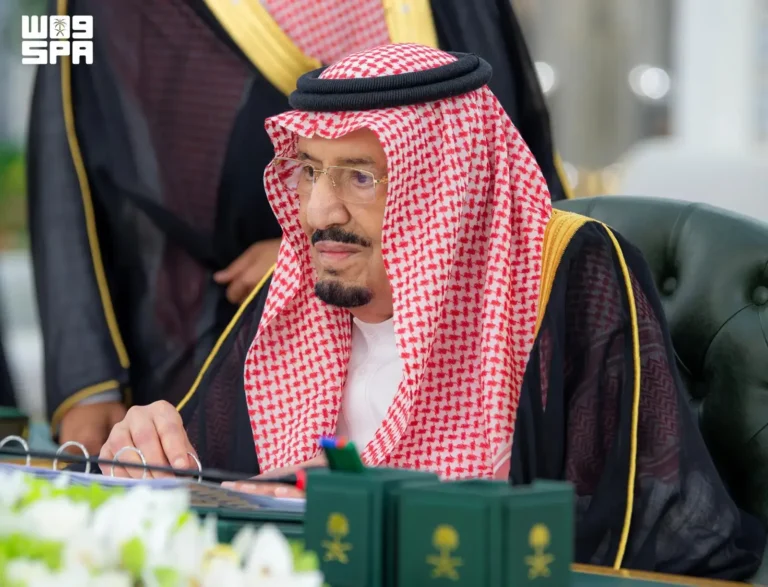 برئاسة الملك سلمان.. مجلس الوزراء يستعرض مستجدات المنطقة ويؤكد حماية الملاحة الدولية