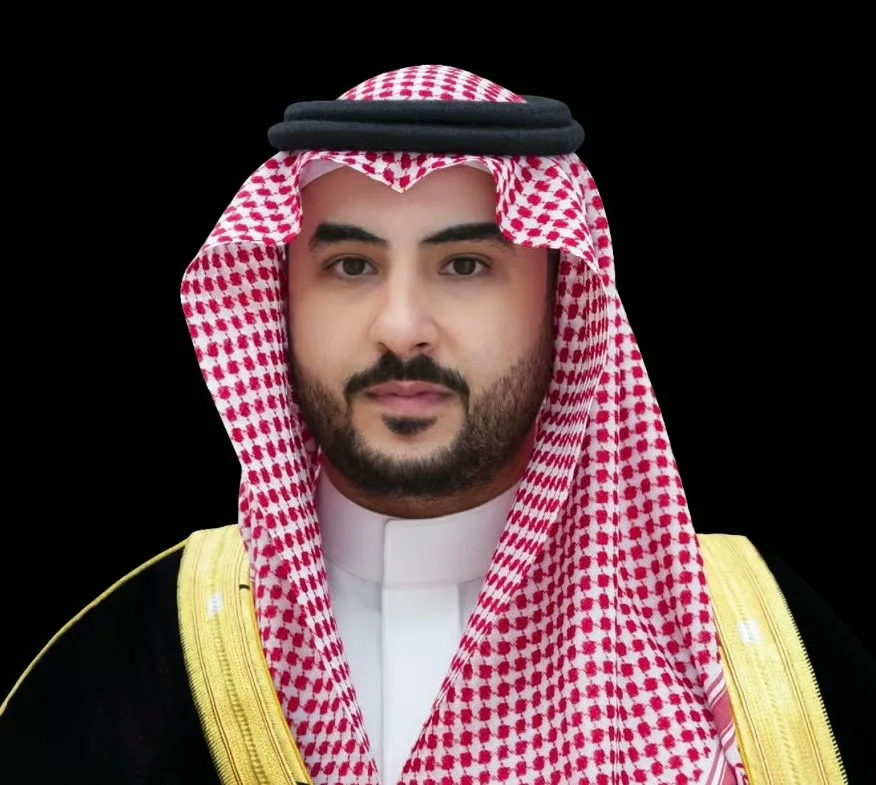 وزير الدفاع الأمير خالد بن سلمان يتصل بنظيره الماليزي لبحث التعاون الدفاعي