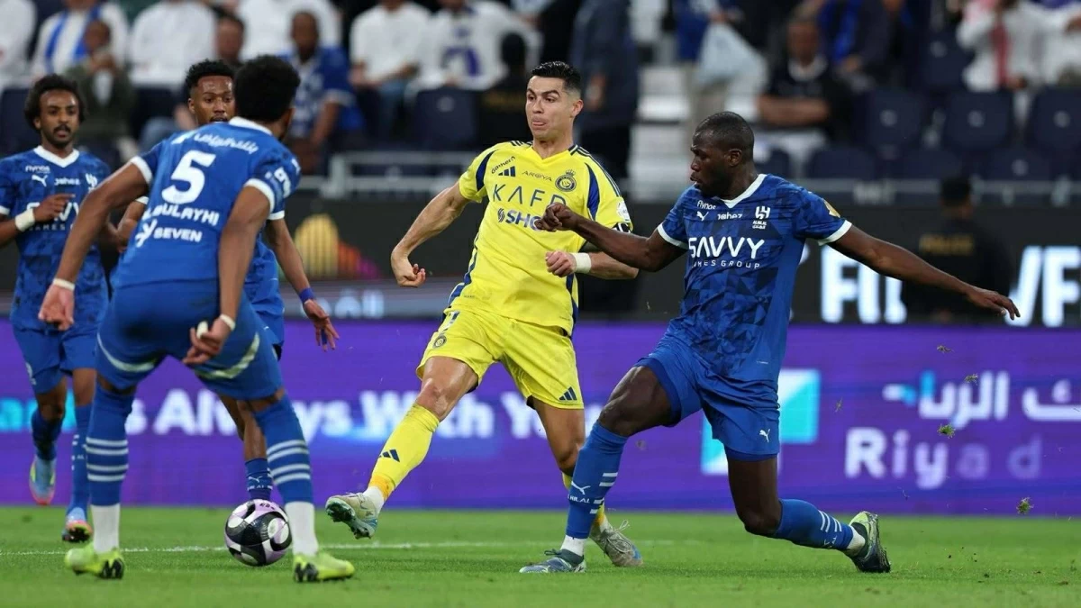 أسطورة الهلال يتوقع تراجع النصر إلى المركز الرابع..هل يفقد رونالدو الصدارة؟
