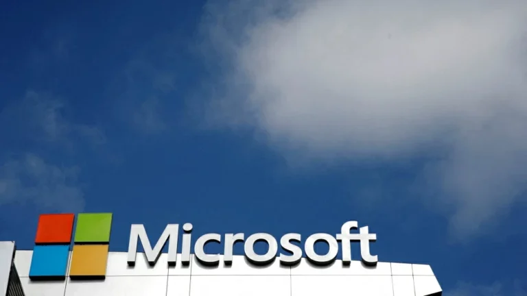 Microsoft unveils AI coding model for personal computers