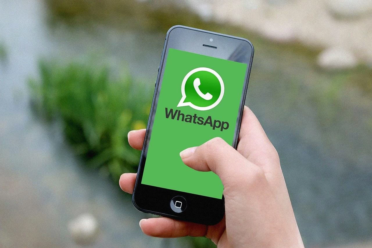 WhatsApp messages seal case as court orders repayment of Dh120,000 loan