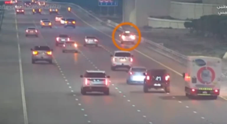 Abu Dhabi Police warn against dangerous reversing after a missed exit or turn