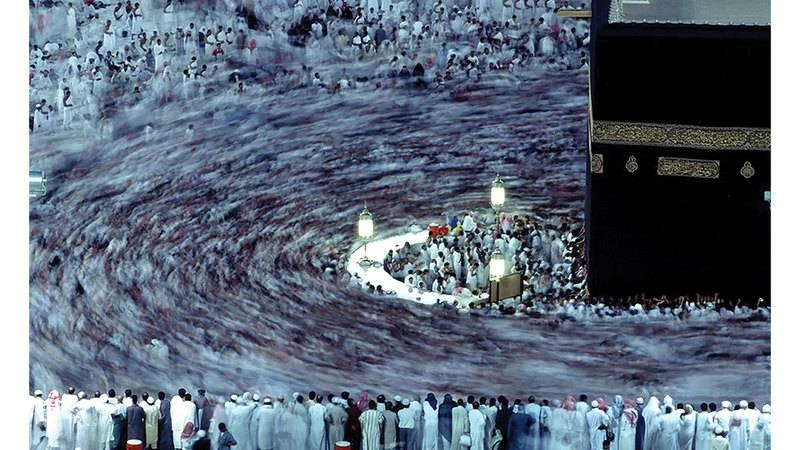 Japanese photographer Kazuyoshi Nomachi wins HIPA honorary award after 50 years documenting human spirituality