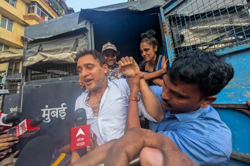 Bollywood actor Imran Khan asked to leave India after participating in protest, media says