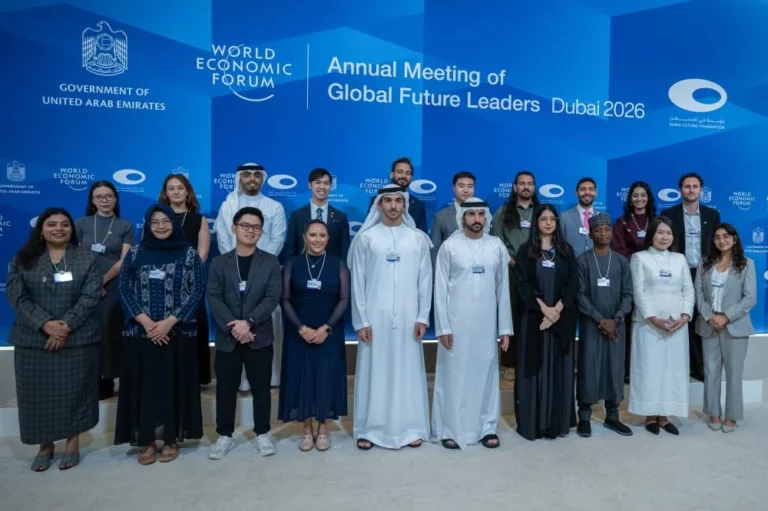 Hamdan bin Mohammed meets 20 emerging global leaders under 30 featured on World Economic Forum’s ‘Future 20’ list