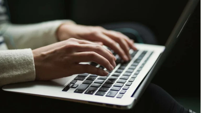 7 cybersecurity tips from Dubai Police to protect yourself online, and how to report if something goes wrong
