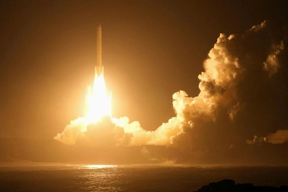 Japan launches mission to bring samples from Mars moon