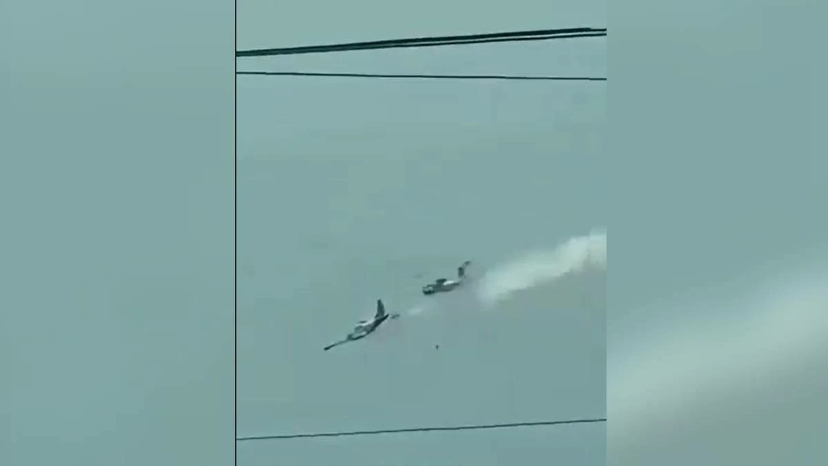 Mid-air collision: Four Philippine Air Force pilots killed in training accident