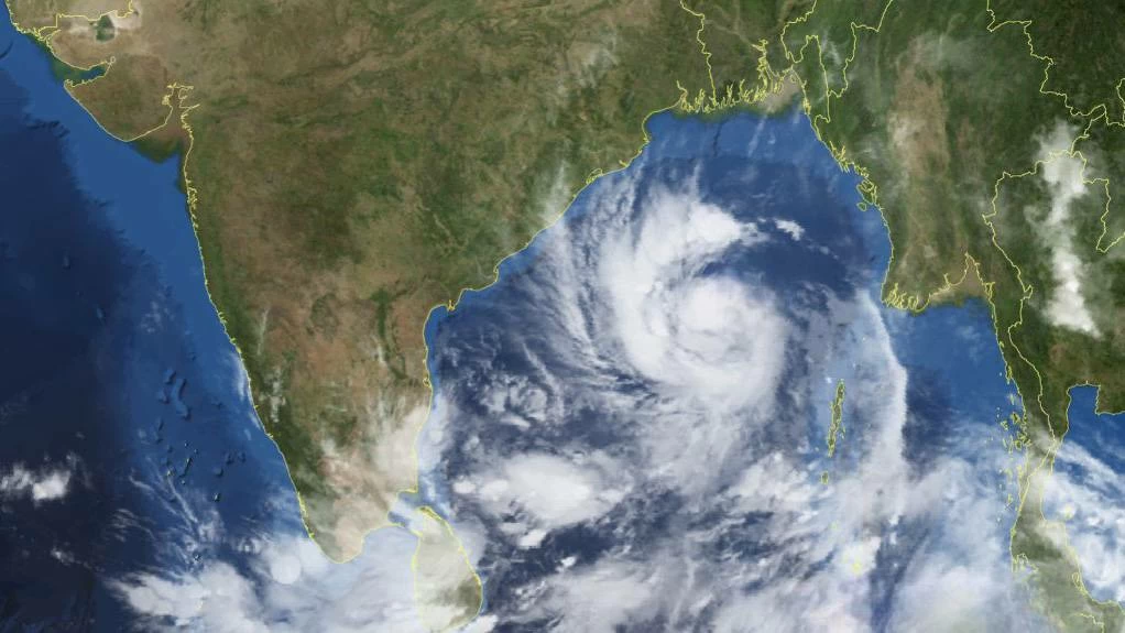 Thousands evacuate India’s eastern coast ahead of Cyclone Arnab
