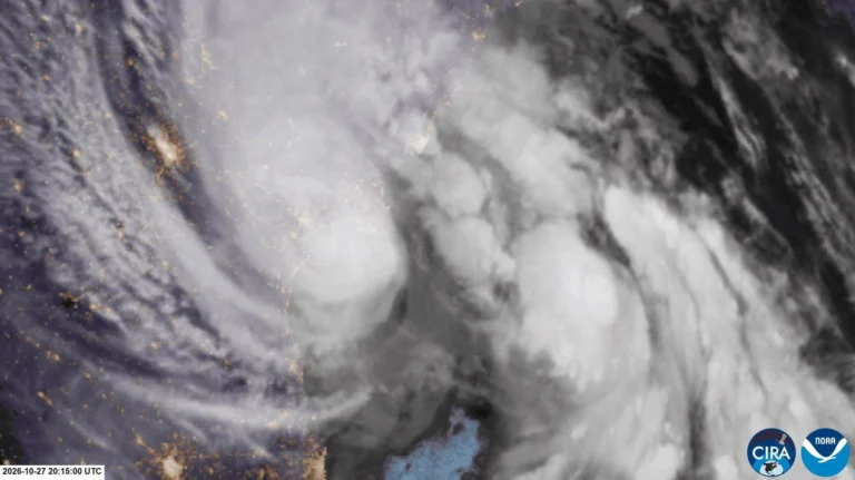 Cyclone Arnab hits India’s Andhra Pradesh state as tens of thousands evacuate