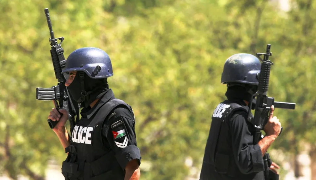 رويترز: الأردن يقبض على عضو كبير في مجموعة الاختراق “شايني هانترز”