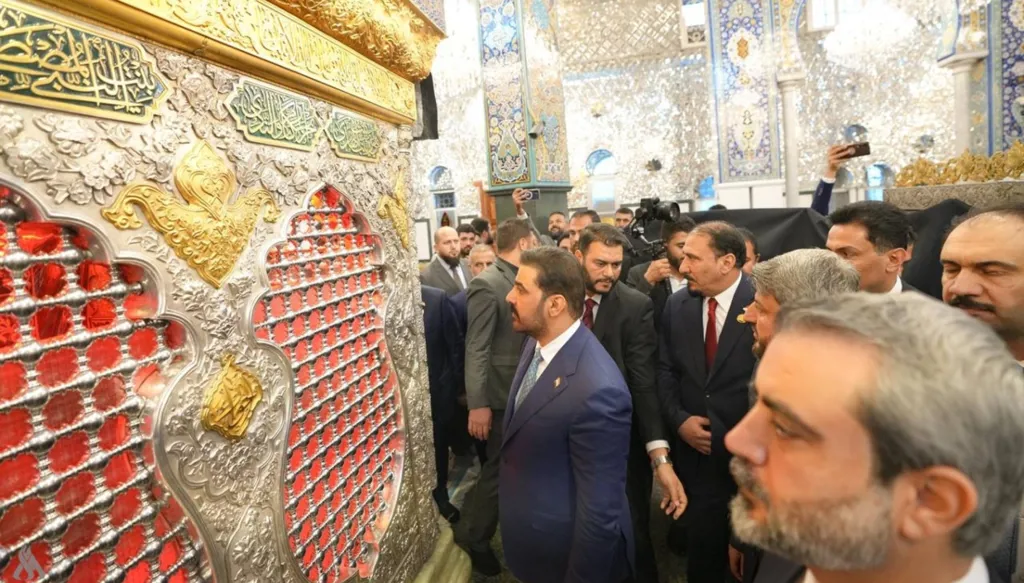 تبرّعَ بـ10 ملايين دولار من حسابه الشخصي… الزيدي يزور مرقد السيدة زينب والجامع الأموي في دمشق (فيديو)
