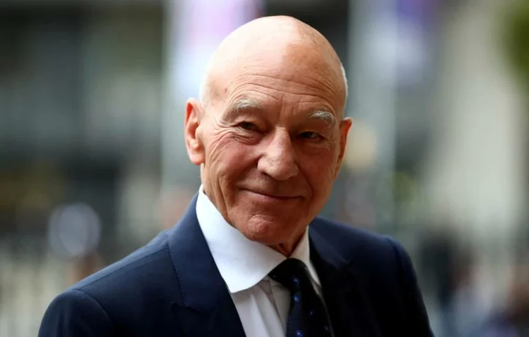 Patrick Stewart, Shakespearean actor turned ‘Star Trek’ and ‘X-Men’ star, dies at 86