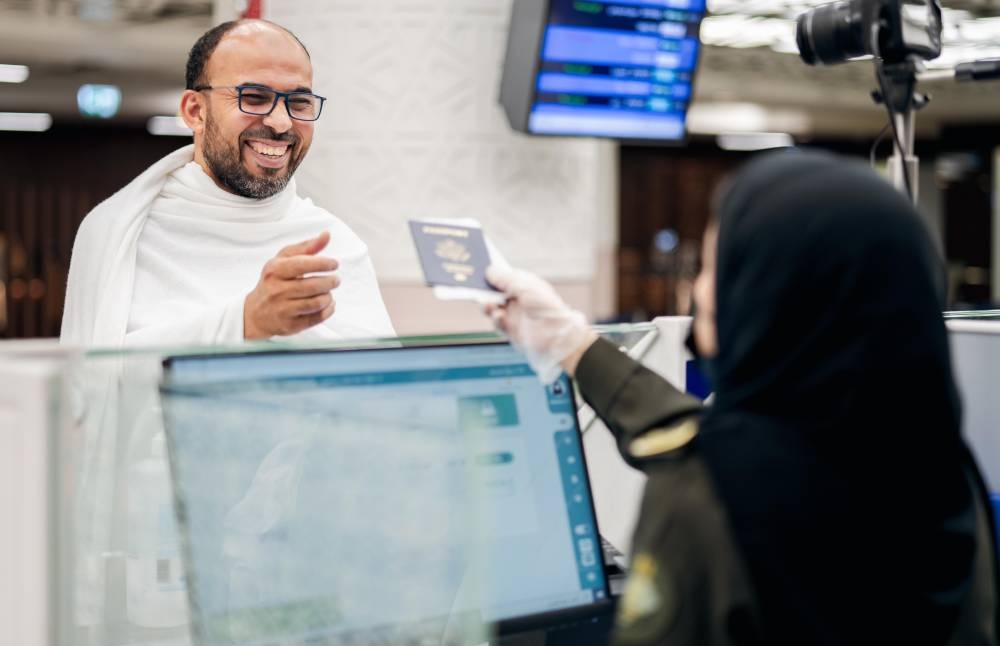 سبتمبر يرفع جاهزية العمرة