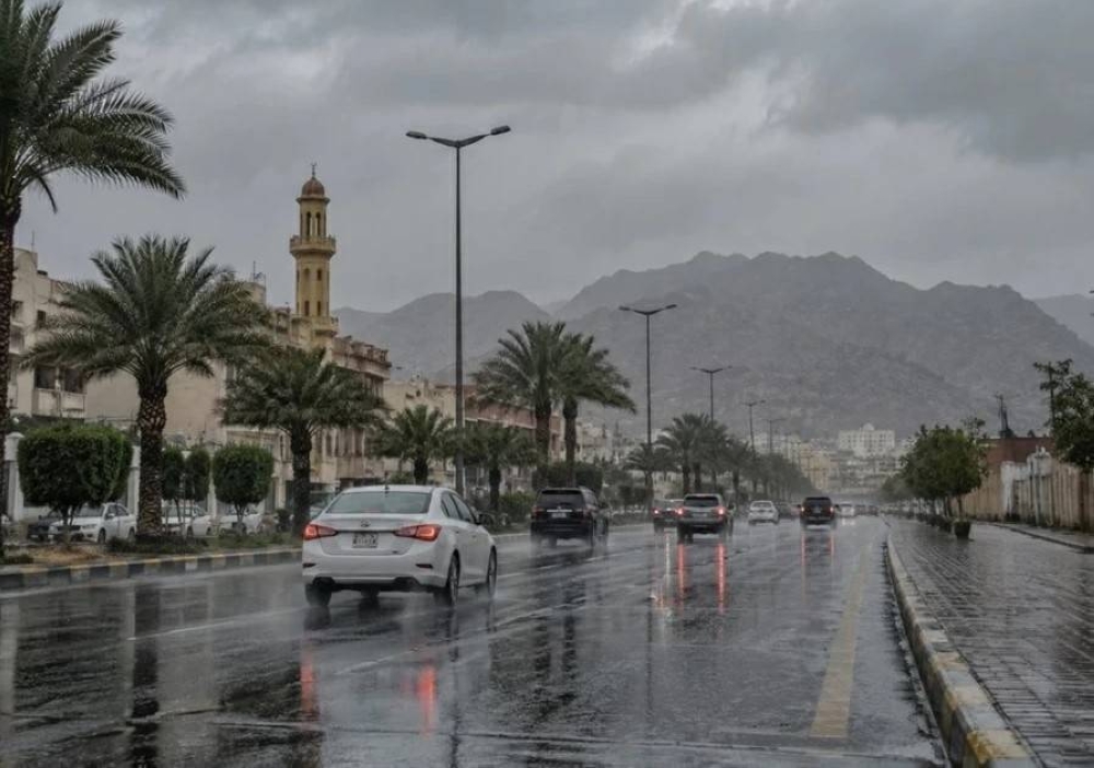الأرصاد يرفع الإنذار للأحمر