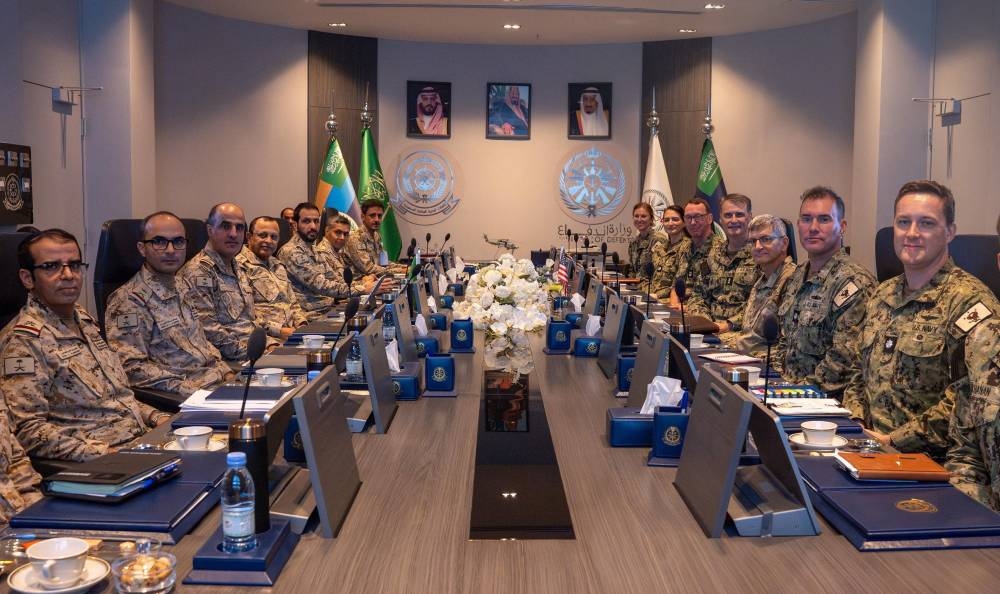 مباحثات سعودية أمريكية لتعزيز الأمن البحري