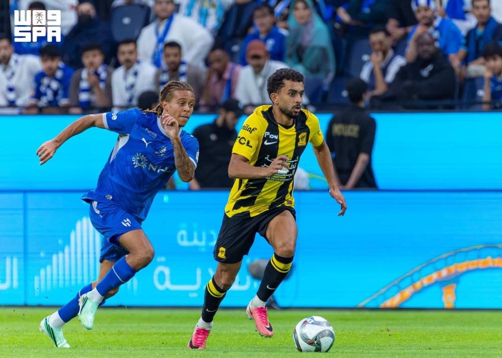 الكلاسيكو يعيد صياغة التاريخ