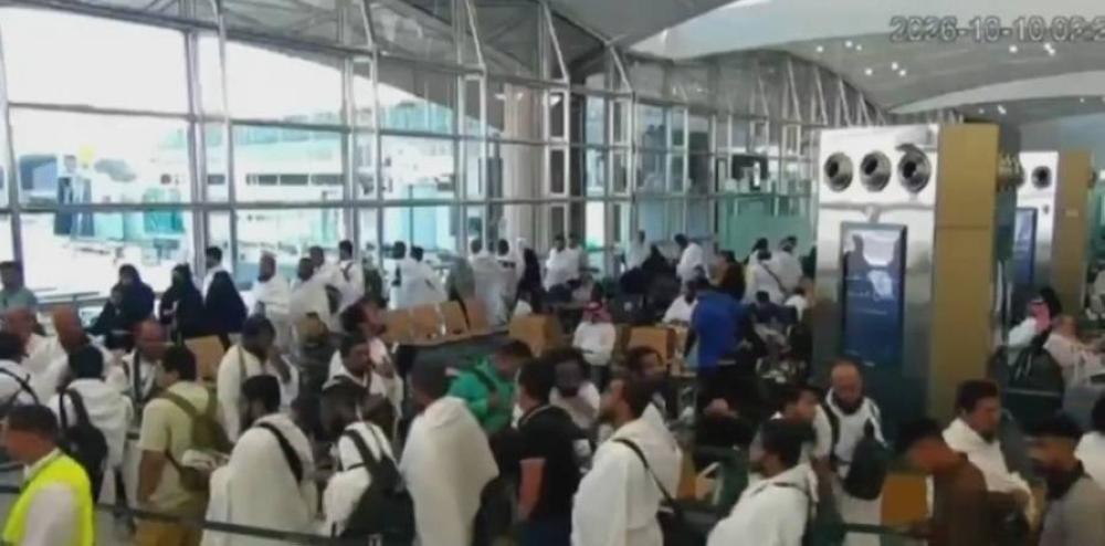 إفلاس وانتهاك للحرمات: الحوثي يستهدف المعتمرين وضيوف الرحمن بمطارات المملكة