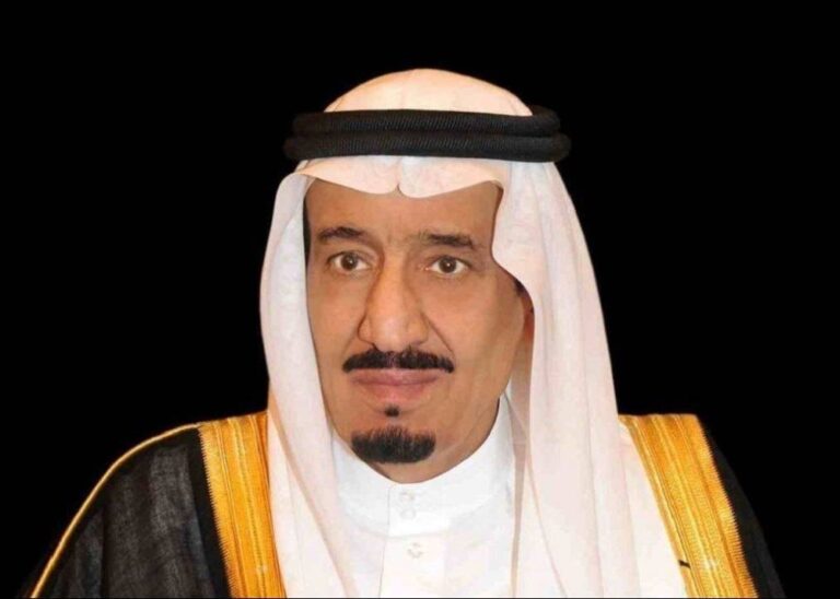 خادم الحرمين يتلقى رسالة خطية من أمير دولة قطر
