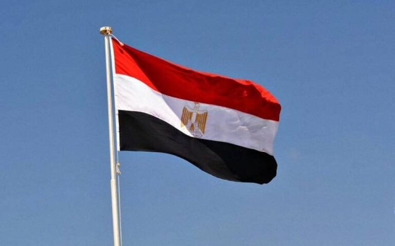 مصر تدين استهداف مطار الملك فهد بالدمام