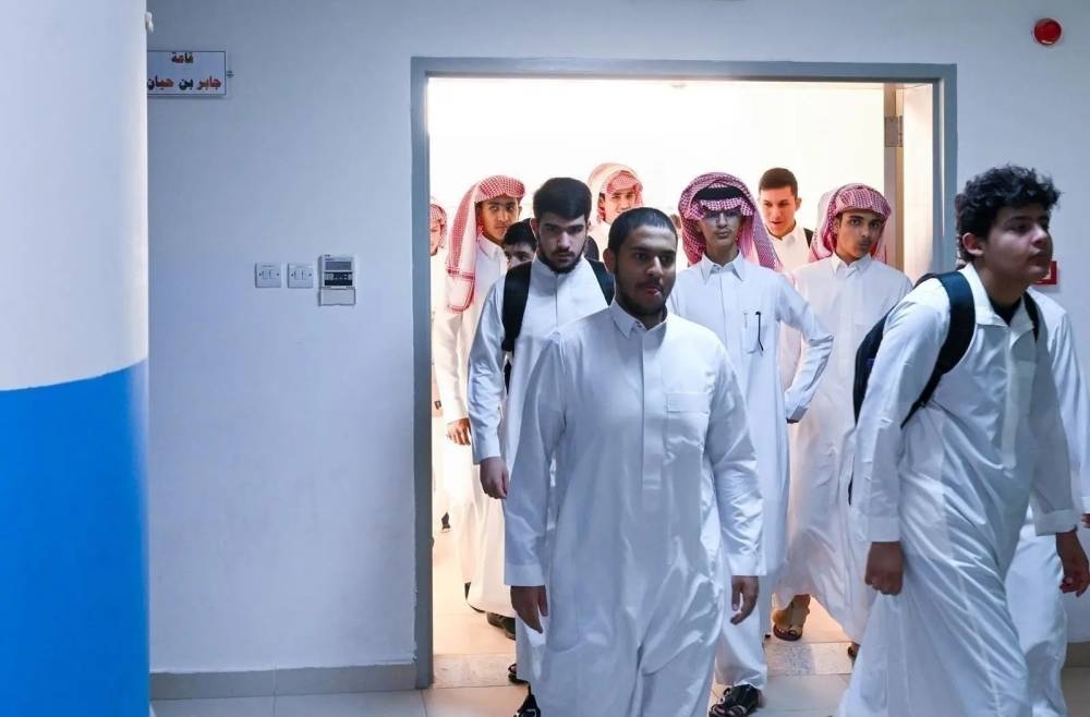 إجازة 25 أكتوبر تثير مطالب جامعية