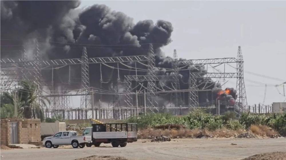 غارات نيالا وظلام الخرطوم يعمقان مأزق السودان