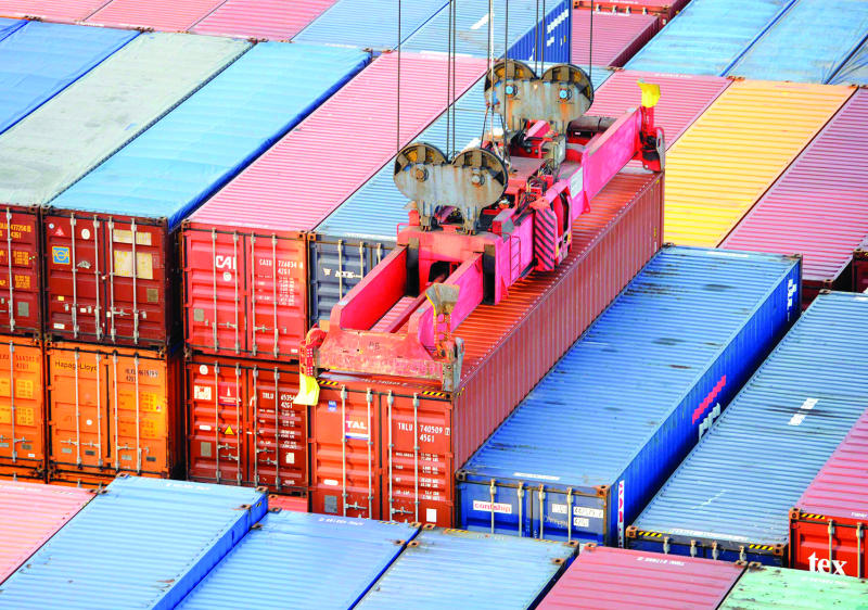 UAE, Kuwait PMI holds firm as Egypt, Qatar private sectors weaken 
