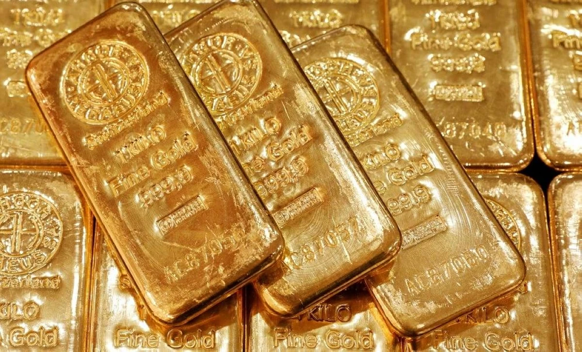 الذهب عند أدنى مستوى في عام.. والفضة تحت 50 دولاراً